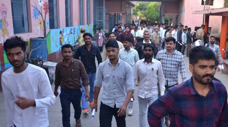 42 हजार पदों के लिए आज से परीक्षा, सुरक्षा के कड़े इंतजाम