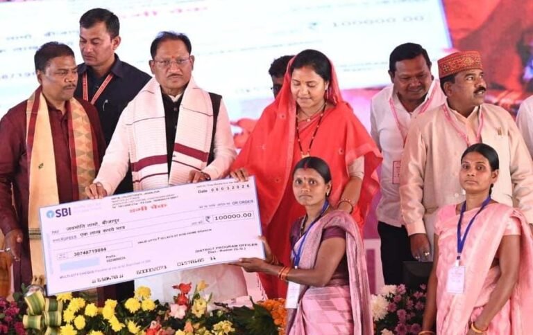 रायपुर : विशेष लेख – स्वाभिमान की नई पहचान, छत्तीसगढ़ में महिला सशक्तिकरण का स्वर्णिम दौर