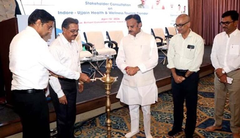 मेडिकल हब बनने से मध्यप्रदेश में रोजगार के अवसर तेजी से बढ़ेंगे : उप मुख्यमंत्री शुक्ल