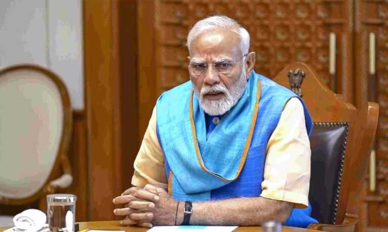 प्रधानमंत्री मोदी ने किया दावा, भारत 21वीं सदी के सबसे बड़े फैसले की ओर बढ़ रहा है