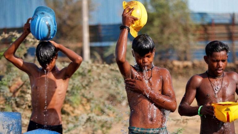 भीषण लू का खतरा: प्रदेश के जिलों में तापमान 44°C तक जाने का अनुमान, रतलाम सबसे गर्म