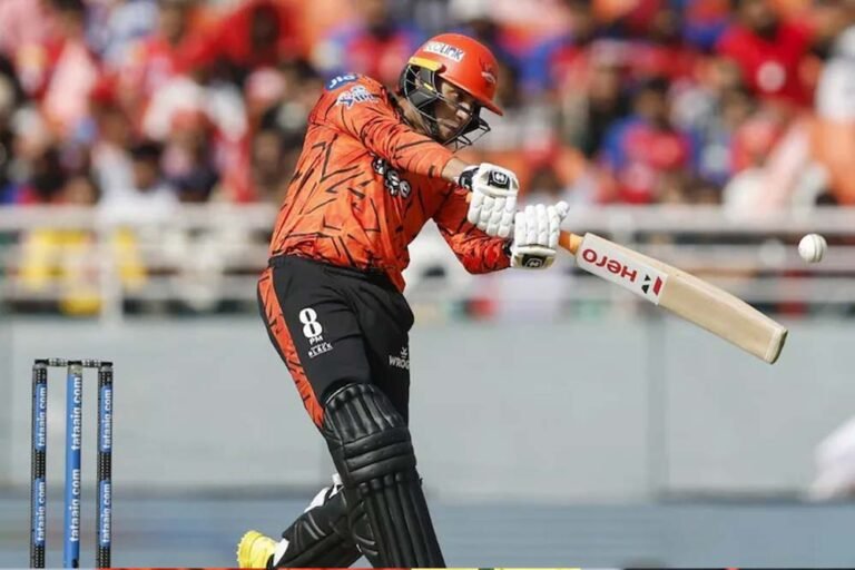 हैदराबाद की सीएसके पर 10 रन से जीत, मलिंगा की घातक गेंदबाजी में 3 विकेट