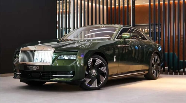 ईरान युद्ध का असर: शोरूम में धूल खा रही रोल्स-रॉयस से लेकर फेरारी तक लग्जरी कारें