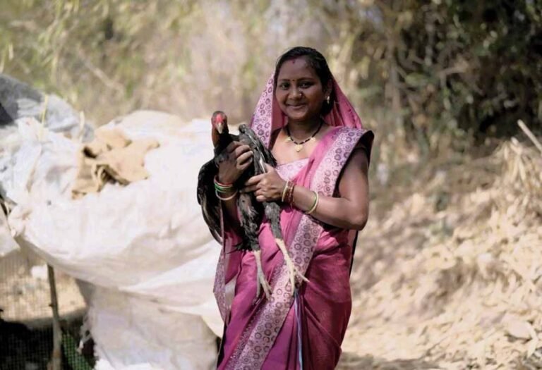 बालोद का औराटोला बना मिसाल: आत्मनिर्भरता से ‘लखपति दीदी ग्राम’ की पहचान