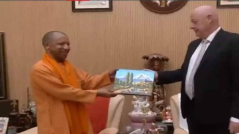 सीएम संग डेनमार्क राजदूत की अहम बैठक: उत्तर प्रदेश में टेक्नोलॉजी, इंफ्रास्ट्रक्चर और निवेश बढ़ाने पर मंथन