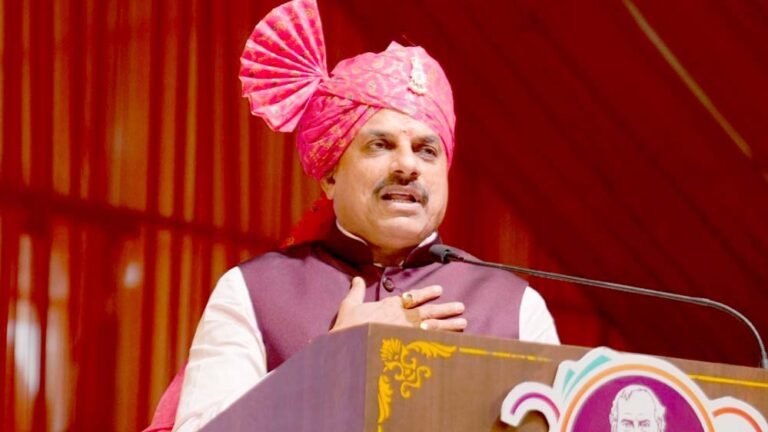 मुख्यमंत्री डॉ. यादव ने मोहनखेड़ा महातीर्थ में आदिराज पारणा महोत्सव में बढ़ाई सहभागिता