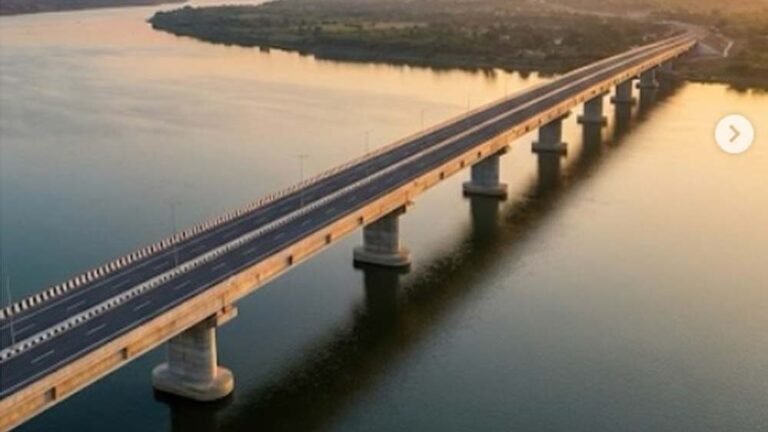 धार का पुल डेढ़ साल के लिए बंद, वाहनों को 5 किमी का लंबा रास्ता तय करना पड़ेगा