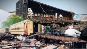 रेलवे ने कबाड़ बेचकर ₹6,800 करोड़ की कमाई की, 168% की वृद्धि से तोड़े सभी रिकॉर्ड