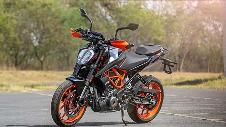 KTM ने लॉन्च किया 390 Duke और 390 Adventure का 350cc वेरिएंट, कीमत जानें