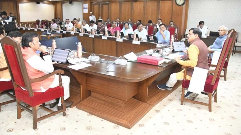 कैबिनेट ने 53 हजार करोड़ की योजनाओं को जारी रखने का लिया फैसला, PWD की 26,311 करोड़ की परियोजनाएं रहेंगी सक्रिय