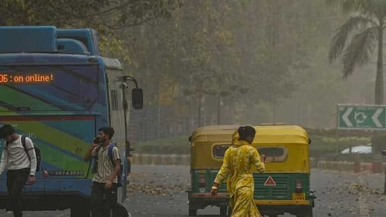 IMD का चेतावनी, 19 राज्यों में भारी बारिश, आंधी और ओले गिरेंगे, रेड अलर्ट जैसी स्थिति