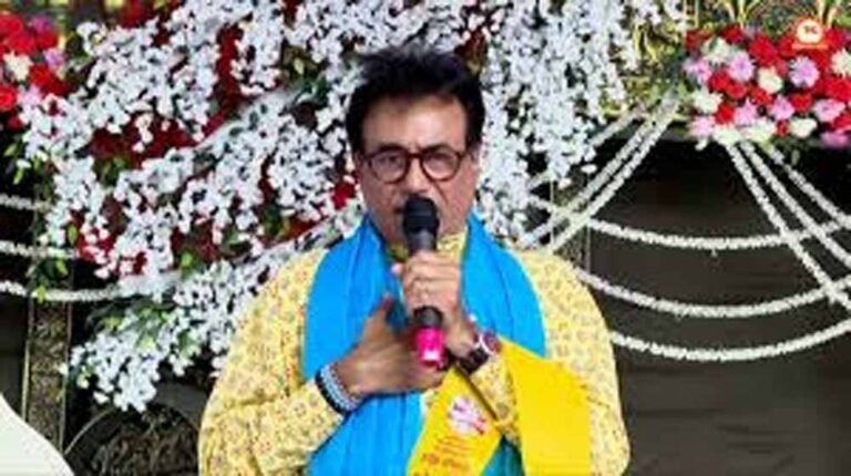 हनुमान कथा में नीतीश भारद्वाज का संबोधन, कहा– “आज भी चल रही है महाभारत”