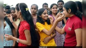 UK Board Result 2026 घोषित,10वीं-12वीं के टॉपर्स की सूची जारी