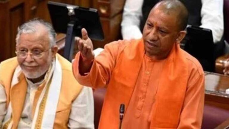 यूपी विधानसभा में गरजे सीएम योगी, सपा-कांग्रेस को महिला मुद्दों पर घेरा