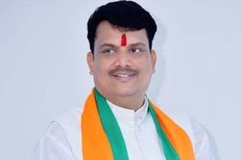 मंत्री चौहान का ऐलान: अनुसूचित जाति के विद्यार्थियों को छात्रगृह योजना में मिलेंगे 10 हजार रुपये प्रतिमाह