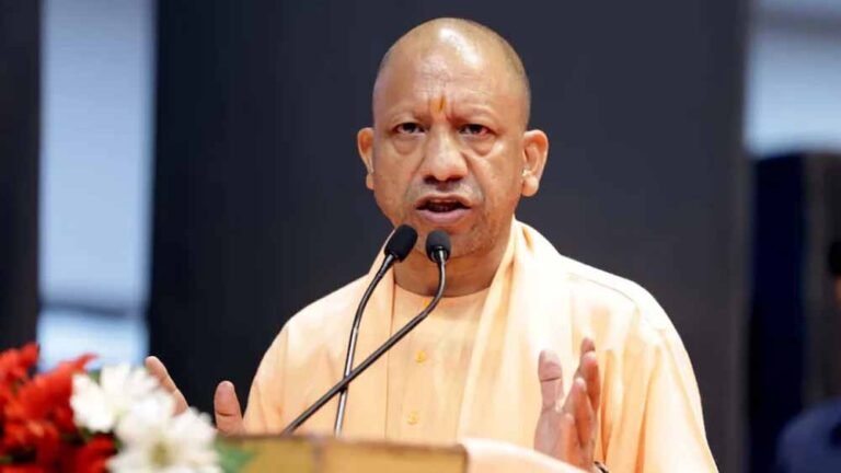 योगी बोले- यूपी में ‘नो कर्फ्यू नो दंगा’, बंगाल में BJP सरकार का किया दावा