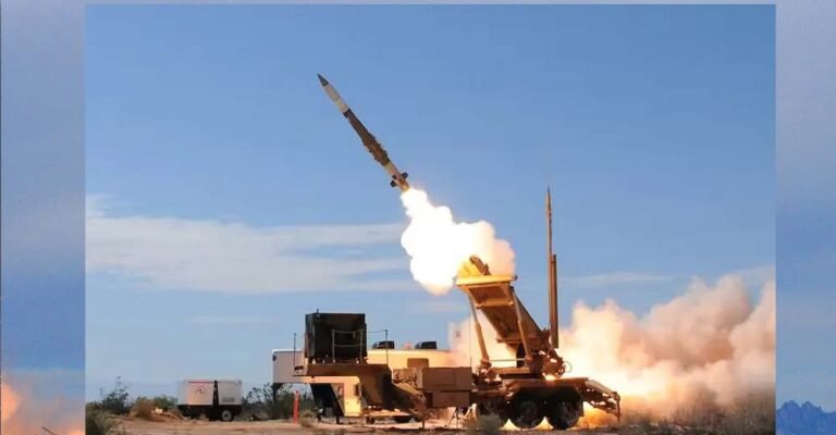 भारत का ‘त्रिदेव’ है S-400 और THAAD का मुकाबला, 10,000 KMPH की रफ्तार से अटैक, पलक झपकते ही नष्ट