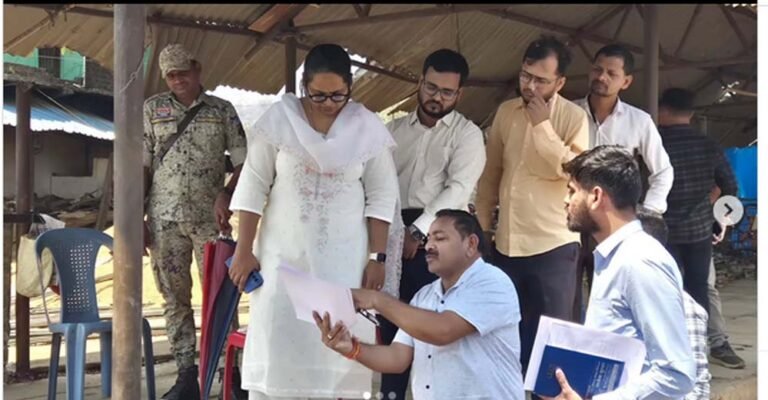 मोहला : कलेक्टर श्रीमती तुलिका प्रजापति ने जिला मुख्यालय में निर्माण कार्यों का किया निरीक्षण