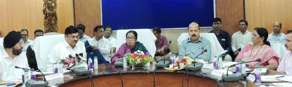 हरित खाद, नीली-हरी शैवाल के उत्पादन तकनीक और उपयोग को गांव-गांव तक पहुंचाएं