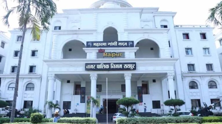 टैक्स वसूली में बड़ा कमाल: रायपुर निगम ने एक दिन में जुटाए 8.17 करोड़