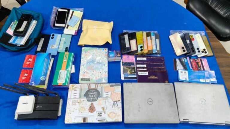 Durg से चल रहा ऑनलाइन सट्टा गिरोह बेनकाब, 5 आरोपियों पर पुलिस की बड़ी कार्रवाई