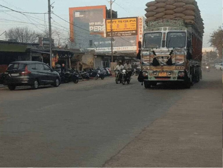 जाम से राहत की तैयारी: Raipur में 19 सड़कों पर भारी वाहनों पर प्रतिबंध लागू