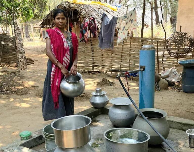 मुख्यमंत्री  विष्णुदेव साय के नेतृत्व और जिला प्रशासन की मेहनत से खत्म हुआ जल संकट