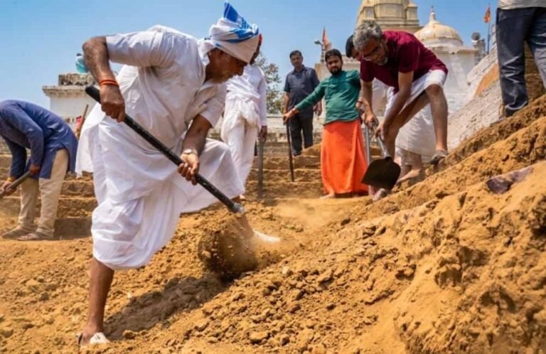 सेवा ही साधना: नर्मदा तट पर जागृत हुआ जनचेतना का दीप”