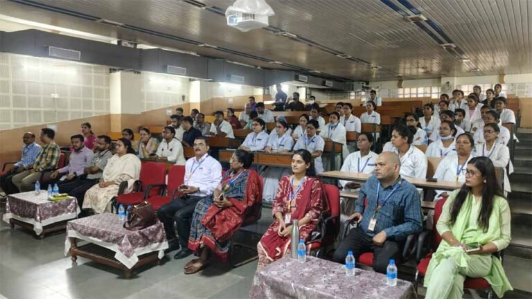 सिम्स में रेबीज रोकथाम पर एक दिवसीय प्रशिक्षण आयोजित