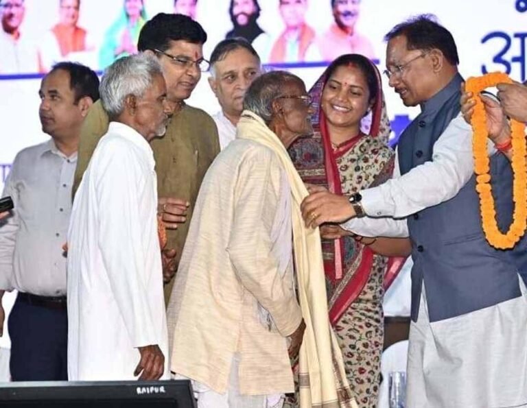 सम्मान, सुरक्षा और आत्मनिर्भरता की दिशा में प्रभावी पहल