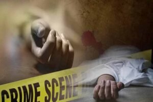 गांव में पत्नी का सिर काटकर घूमता रहा पति, चरित्र पर शक के चलते किया खौफनाक कृत्य