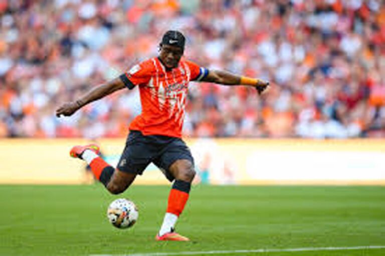 48 टीमों के बीच छिड़ेगा फुटबॉल का विश्व युद्ध, अमेरिका-मेक्सिको-कनाडा करेंगे मेजबानी, ग्रुप्स का हुआ ऐलान