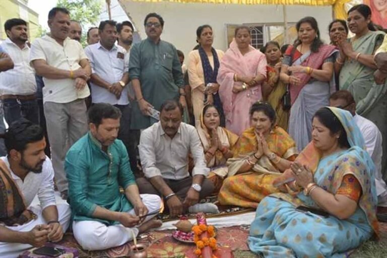 राज्यमंत्री गौर ने 90 लाख की लागत के विभिन्न विकास कार्यों का किया भूमि पूजन