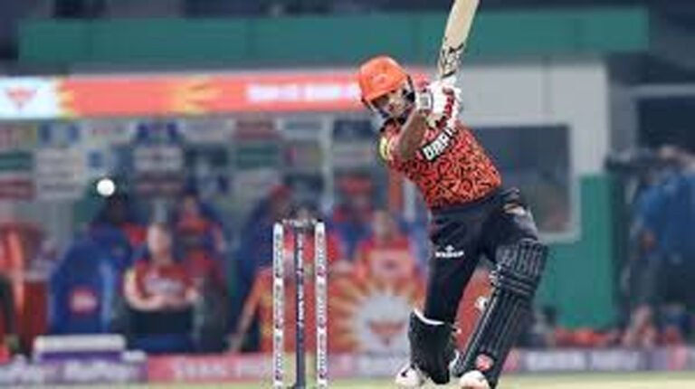 कोलकाता का किला और हैदराबाद की चुनौती, कमजोर गेंदबाजी के बीच बल्लेबाजों के दम पर होगा फैसला