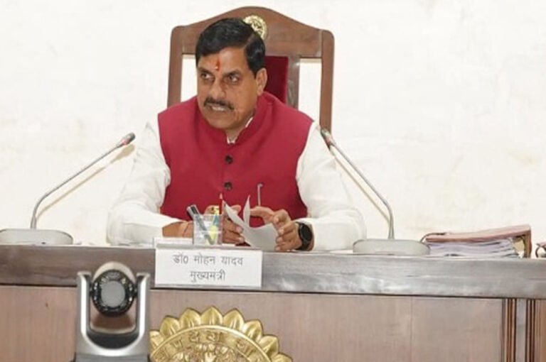सीएम मोहन यादव और सीएस अनुराग जैन के बीच हुई चर्चा, एमपी में होगा बड़ा प्रशासनिक बदलाव