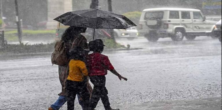 गर्मी पर राहत का संकेत: अगले 48 घंटों में पारा गिरेगा, दिल्ली-यूपी समेत 18 राज्यों में आंधी-बारिश