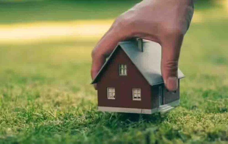 वास्तु शास्त्र के अनुसार घर के निर्माण में पंचतत्वों का महत्व, जानिए दोष निवारण के सरल ज्योतिषीय और घरेलू उपाय