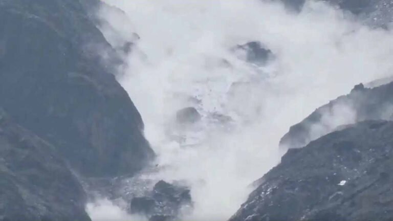 उत्तराखंड में बदलता मौसम पैटर्न, ग्लेशियर पिघलने से बढ़ी चिंता
