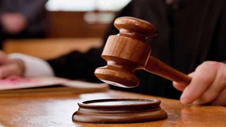 प्रयागराज कचहरी हत्याकांड: पूर्व विधायक विजय मिश्रा समेत चार को उम्रकैद