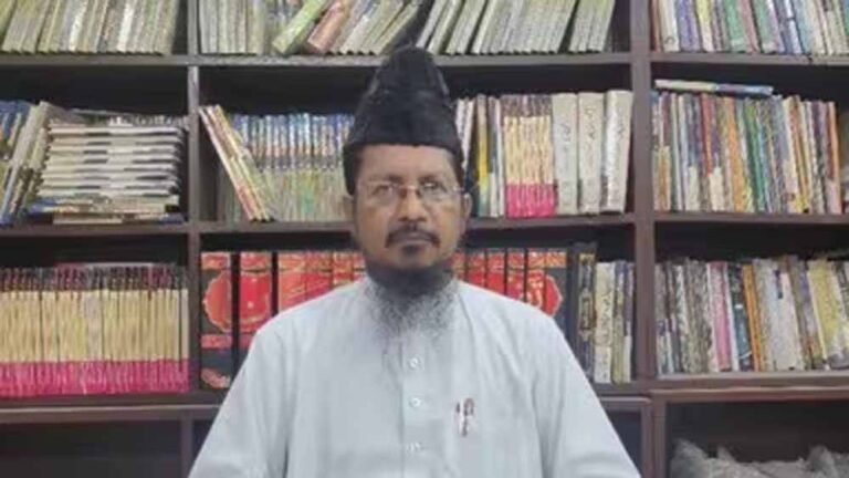 इलाहाबाद हाईकोर्ट का फैसला सही, विवाद से बचने की दी सलाह : मौलाना रजवी