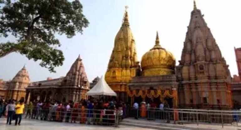 काशी विश्वनाथ धाम बना वैश्विक आस्था केंद्र, योगी सरकार के प्रयासों से बढ़ा पर्यटन