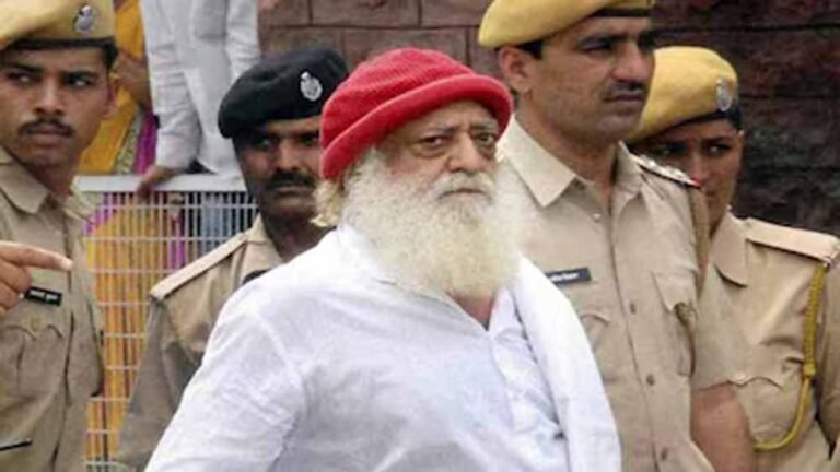 पैरोल खत्म, सीधे जेल पहुंचे आसाराम; राजस्थान हाईकोर्ट ने सजा में नहीं दी राहत