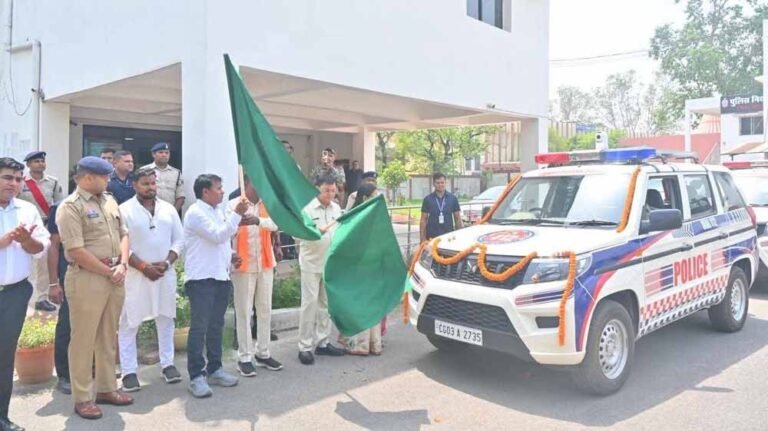 उद्योग मंत्री लखनलाल देवांगन ने दिखाई हरी झंडी, मिलेंगी आपातकालीन सेवाएँ