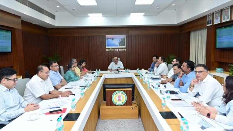 मुख्य सचिव ने की अहम योजनाओं की समीक्षा, डेटा आधारित मॉनिटरिंग पर दिया जोर