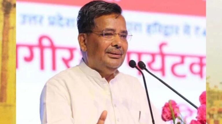 मंत्री का निर्देश- वाराणसी, आगरा, मथुरा, लखनऊ, प्रयागराज, मिर्जापुर और अयोध्या जैसे स्थलों के लिए बनाएं आकर्षक टूर पैकेज 