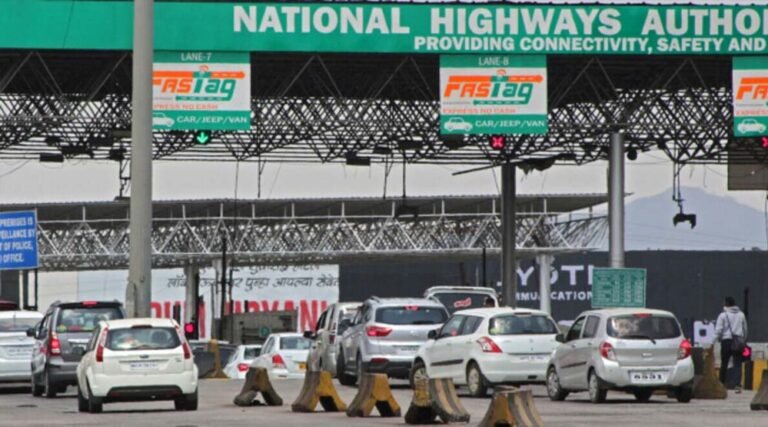 अब बिना रुके कटेगा टोल, बैरियर-फ्री सिस्टम लागू; 100 KM की रफ्तार पर सफर आसान