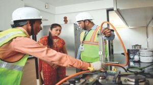 छत्तीसगढ़ की नई नीति: ‘शहरी गैस वितरण नीति-2026’ से अब सीधे किचन तक पहुंचेगी गैस
