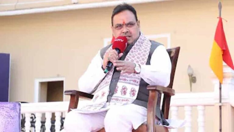 NEET पेपर लीक विवाद पर गरमाई सियासत, सीकर में जांच जारी, विपक्ष ने CBI जांच की मांग की