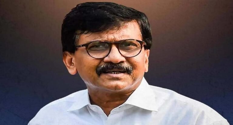 ईंधन कीमतों को लेकर संजय राउत का हमला, बोले- नारे से नहीं कम होंगे पेट्रोल-डीजल के दाम