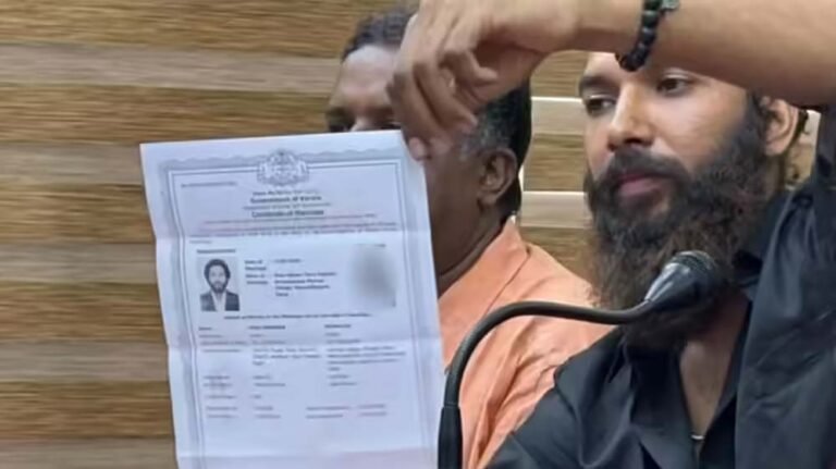 बॉयफ्रेंड से शादी करने वाली वायरल गर्ल की हाई कोर्ट में गुहार, दस्तावेजों पर उठाए सवाल
